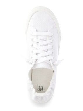 Time and Tru White Women's Low-Top Canvas Lace-Up Sneakers